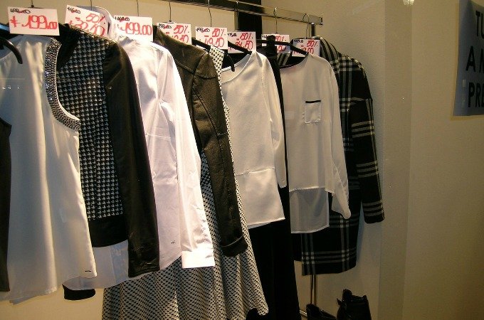 capsule-wardrobe-basic-rules-and-tips-for-beginners-penny-golightly