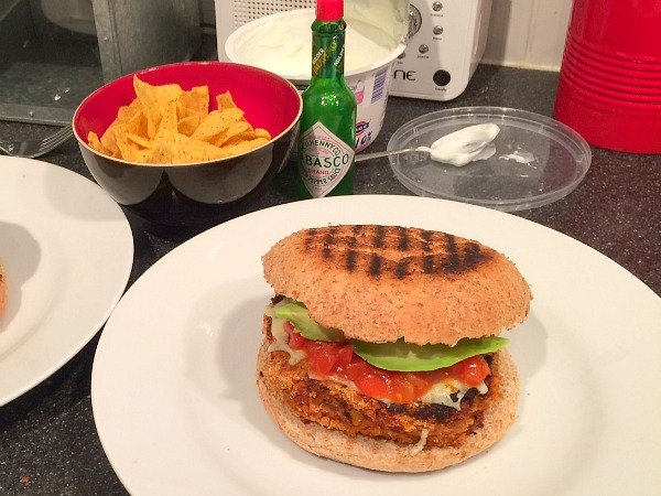 Empty the Storecupboard Challenge 2016 Week 10 Borlotti bean refried bean burger